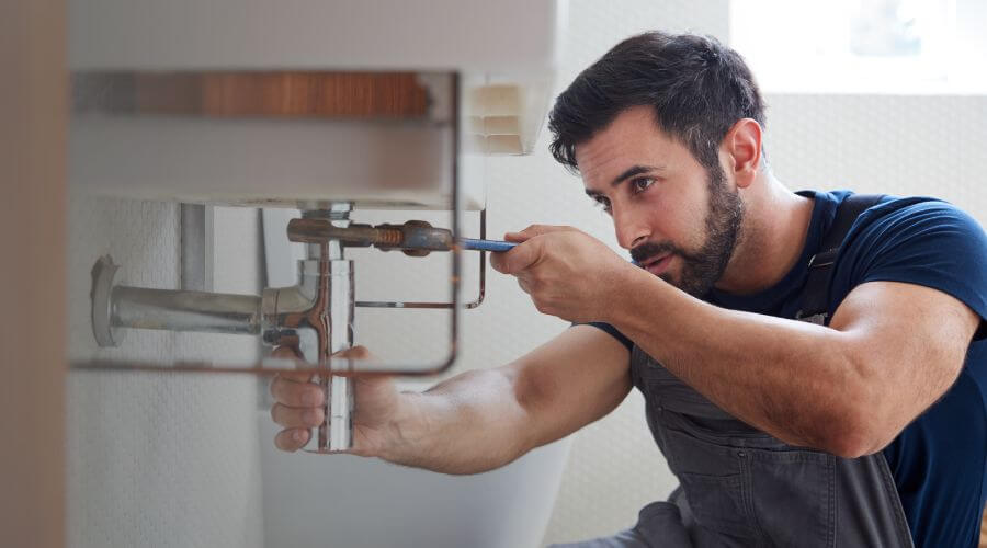 Sink pipe leak repair in Newhope, AR